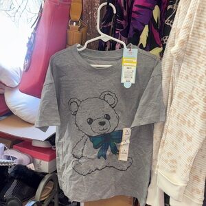 5/$8 Cat & Jack Gray Tee with Bear Graphic